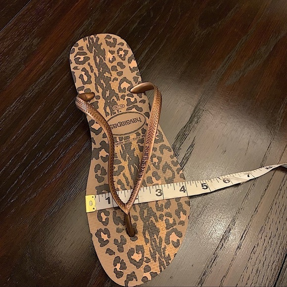 LEOPARD Havaianas Size 11/12 - Picture 7 of 8